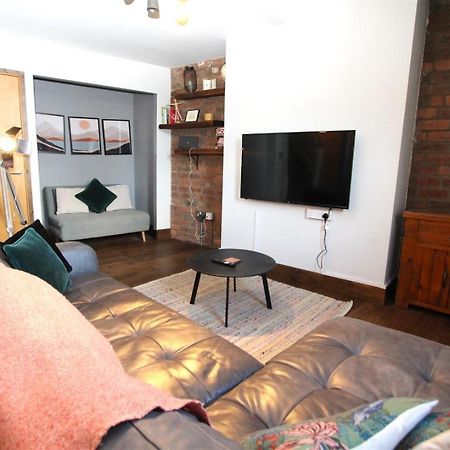 Large New-York Style Penthouse Apartment In Leeds City Centre With Contactless Check In 외부 사진