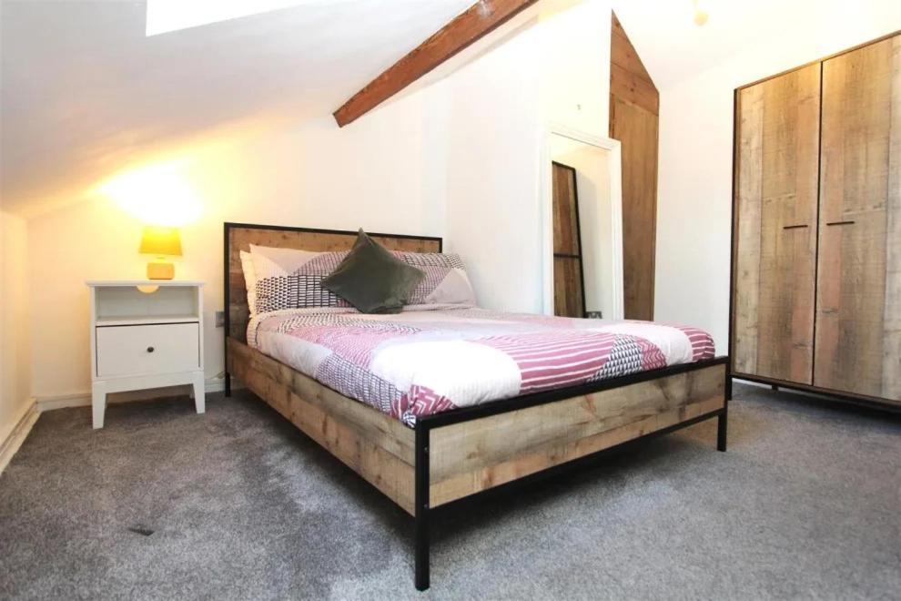 Large New-York Style Penthouse Apartment In Leeds City Centre With Contactless Check In 외부 사진