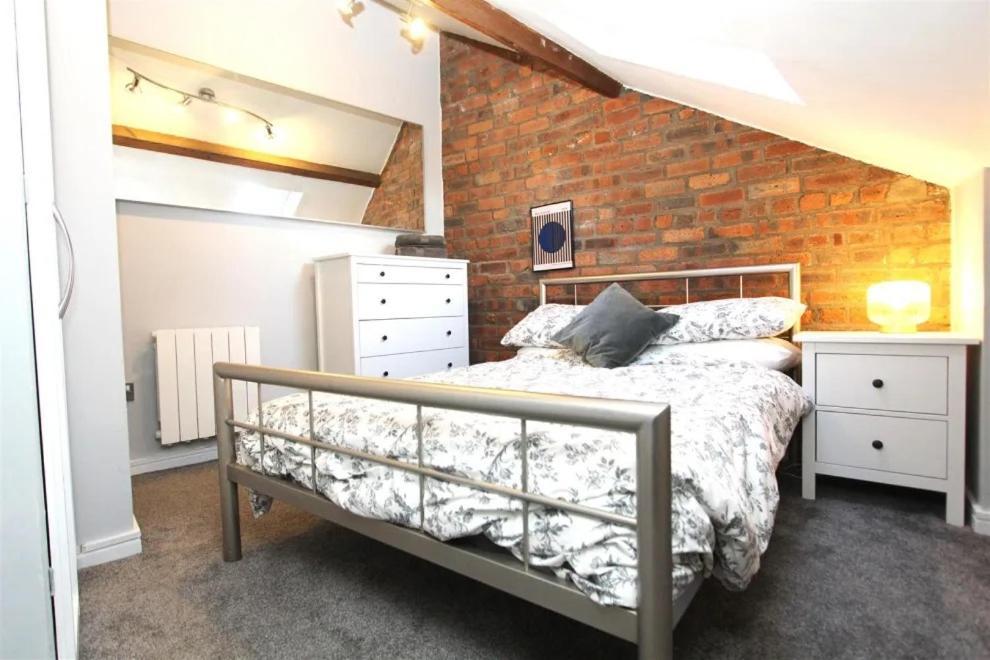 Large New-York Style Penthouse Apartment In Leeds City Centre With Contactless Check In 외부 사진